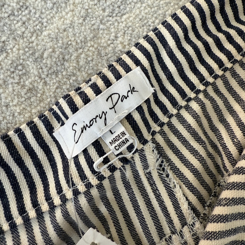 NWT EMORY PARK LOW RISE CARGO PANT, Size L - Picture 4 of 6